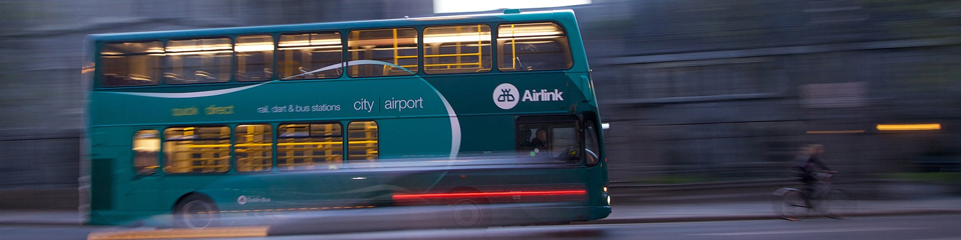 Airlink bus from the airport to Dublin city center