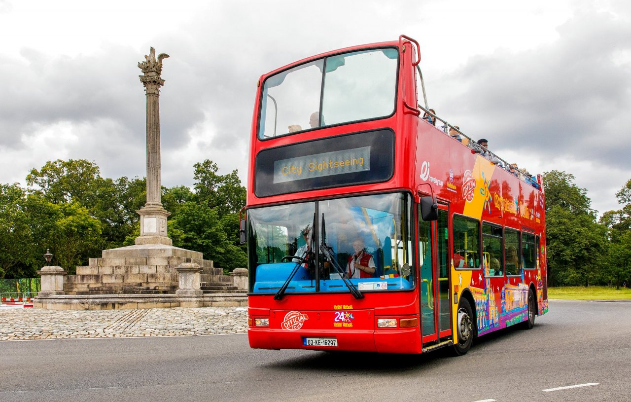 Open-top City Sightseeing Tour for Groups Visiting Dublin