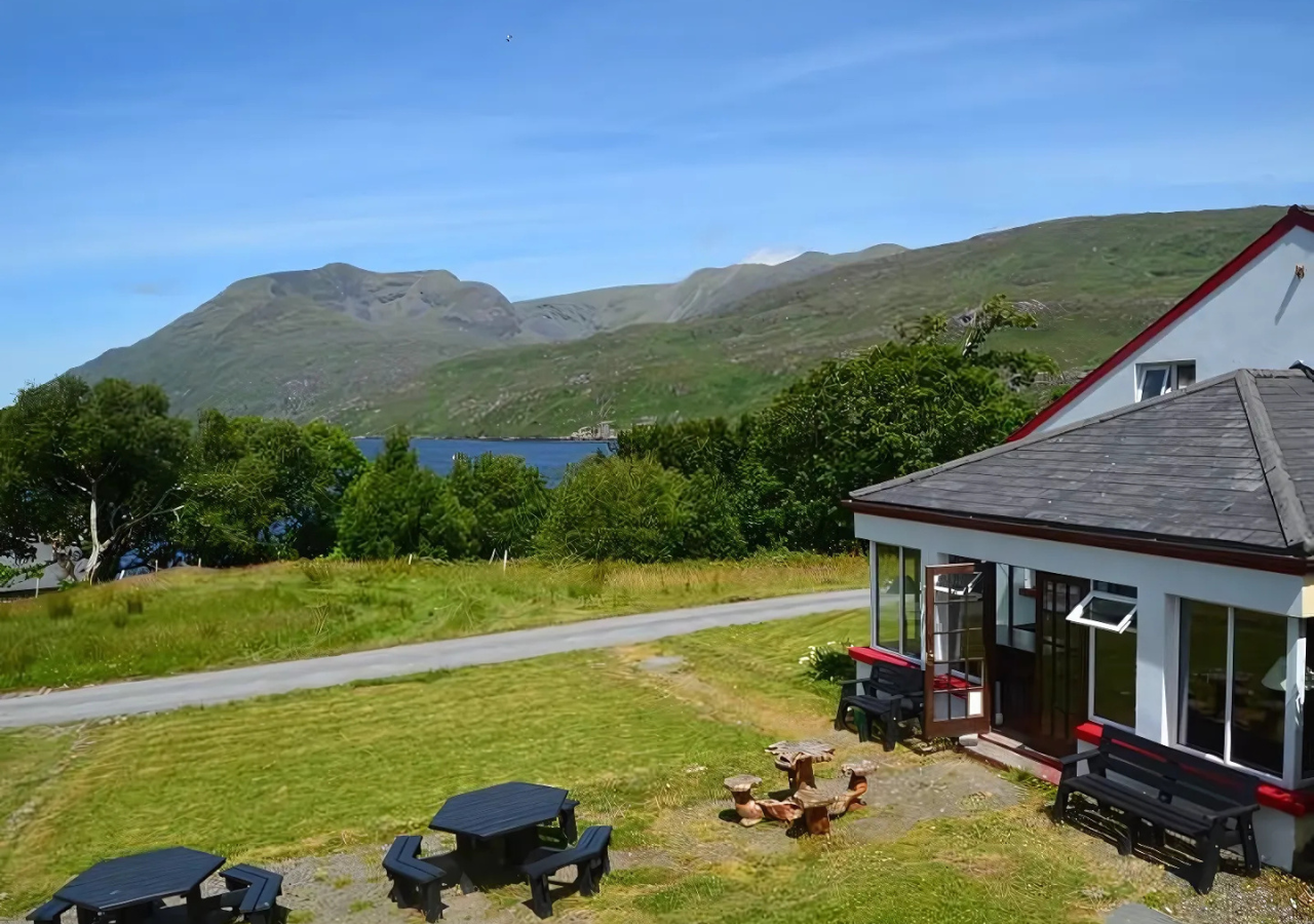 Connemara Coast Hostel for Groups Visiting Wild Atlantic Way 