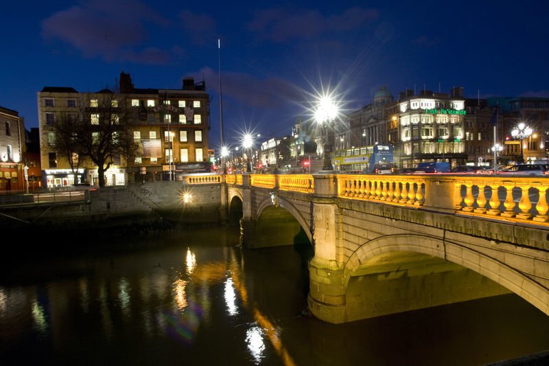 O'Connell Bridge at Night